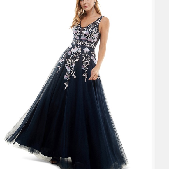 Macy's Blue and White Embellished Sleeveless V-Neck Prom Gown - Picture 1 of 2